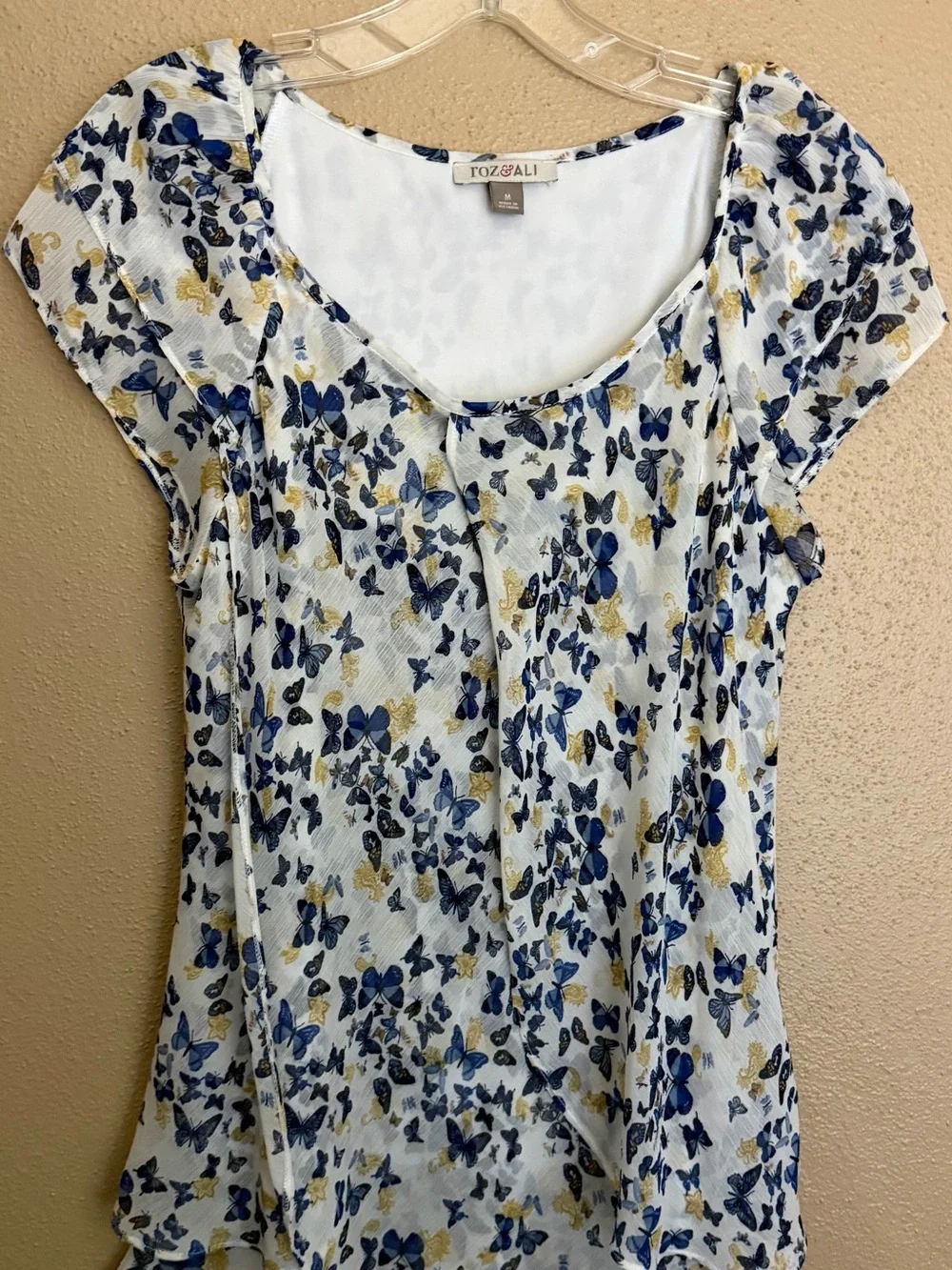 Roz & Ali White Scoop Neck Top with Blue and Gold Butterfly Print